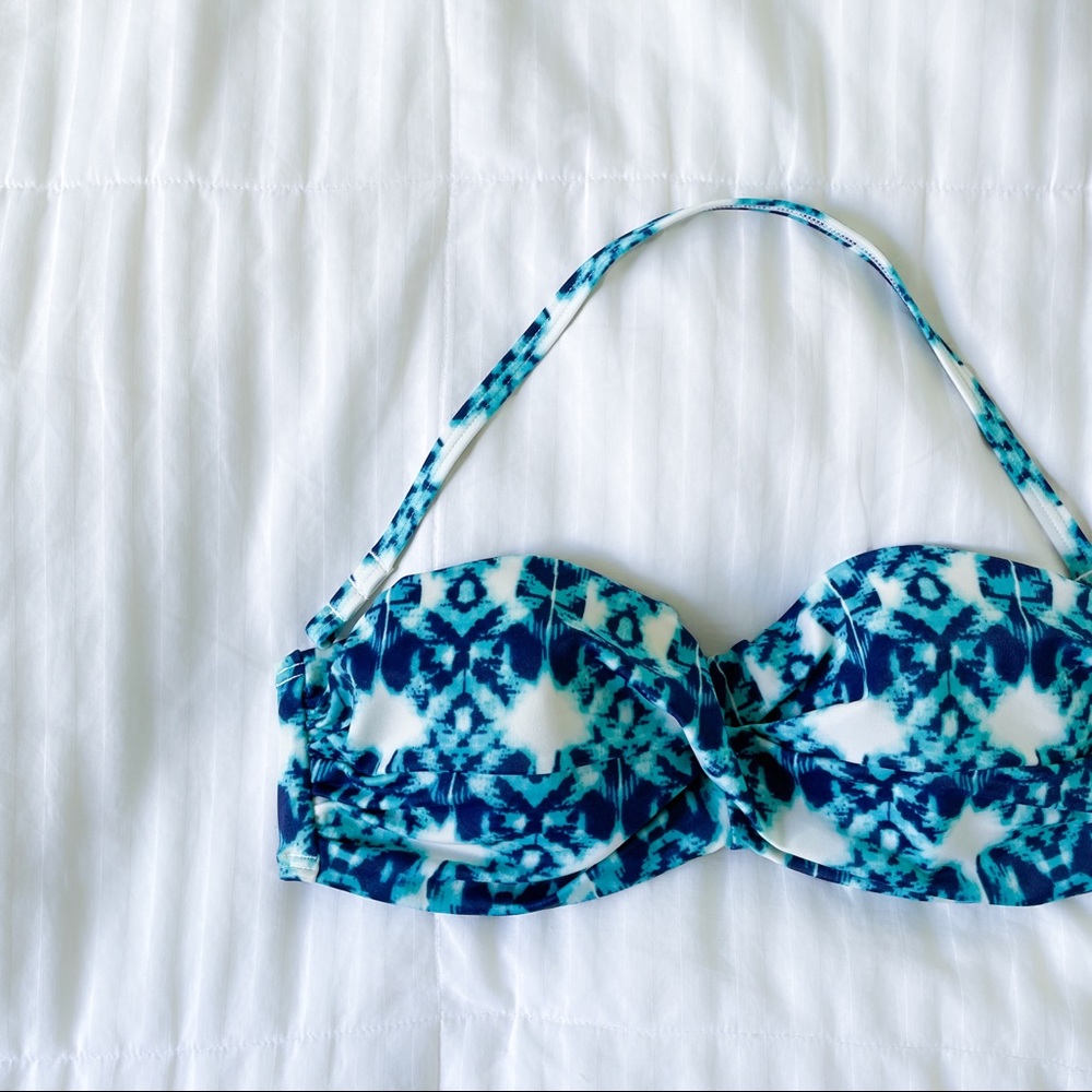 *4 for $20* Strappless Twisted Bandeau Bikini Top